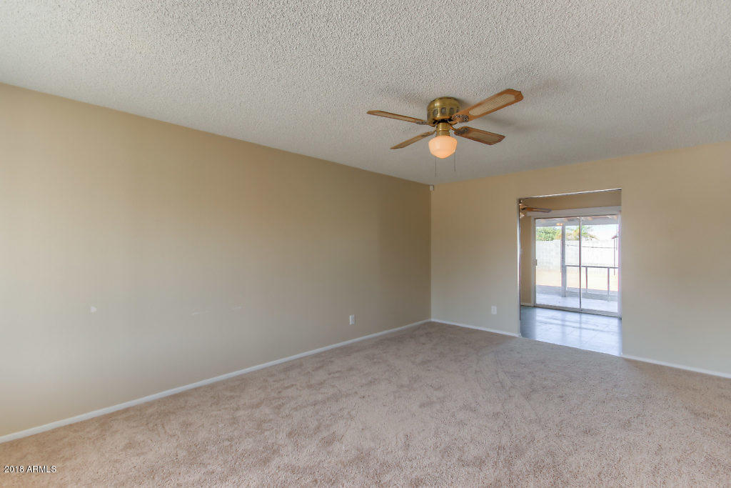 6426 West Cheery Lynn Road Phoenix, AZ 85033 - Photo 3 of 14 Living Room (1)-SMALL