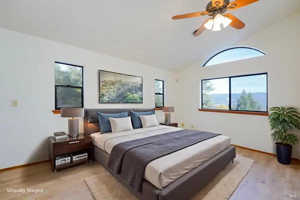 $499,000 | 301 Toyon Road, Ukiah, CA 95482