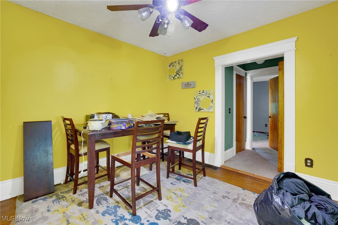 2647 Canton Road Akron, OH 44312 - Photo 4 of 16