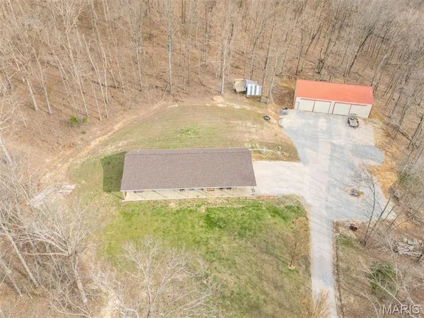 $399,900 | 8032 T Highway, Fredericktown, MO 63645
