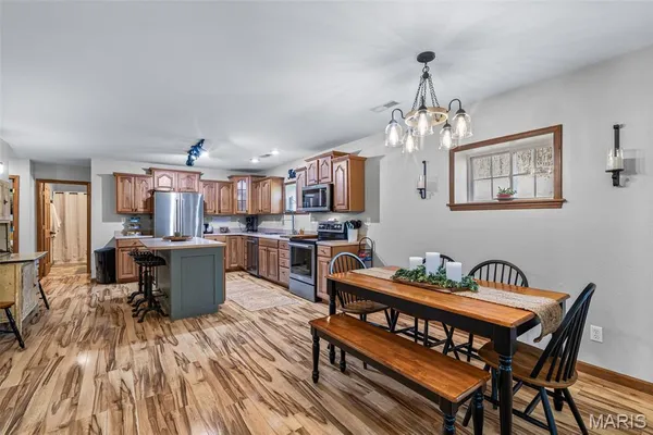 $399,900 | 8032 T Highway, Fredericktown, MO 63645