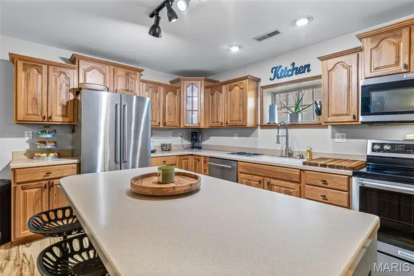 $399,900 | 8032 T Highway, Fredericktown, MO 63645