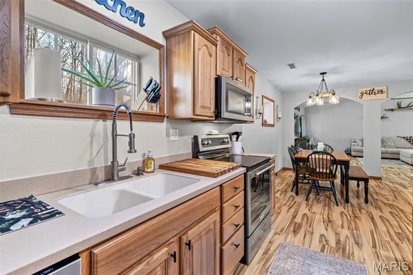 $399,900 | 8032 T Highway, Fredericktown, MO 63645