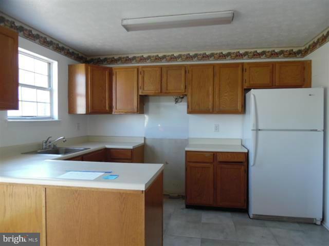 500 Kosoak Road Baltimore, MD 21220 - Photo 5 of 15 Kitchen