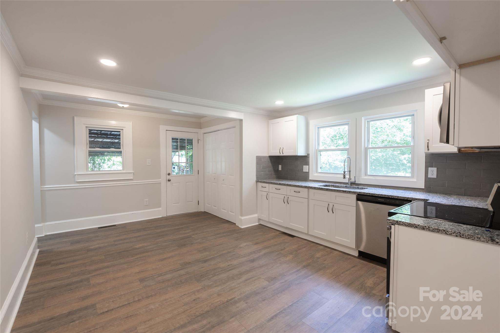 618 Eddleman Road Kannapolis, NC 28083 - Photo 12 of 38 Gallery Image 12
