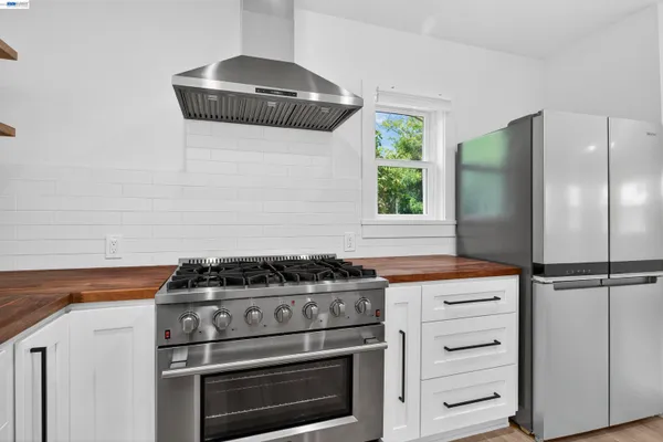 $1,275,000 | 914 61st Street, Oakland, CA 94608