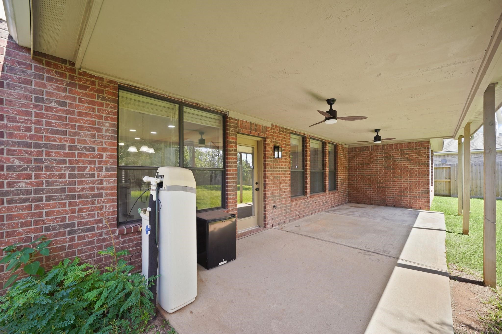 714 Coggins Point Way Sugar Land, TX 77479 - Photo 30 of 32 a view of a porch with furniture
