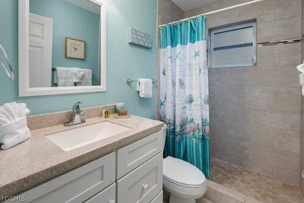 $389,000 | 805 East Gulf Drive, Unit 5D, Sanibel, FL 33957