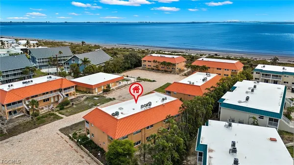 $389,000 | 805 East Gulf Drive, Unit 5D, Sanibel, FL 33957