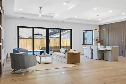 $3,750,000 | 3106 Newcastle Drive, Houston, TX 77027