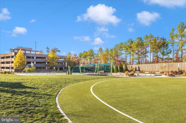 a view of a tennis court