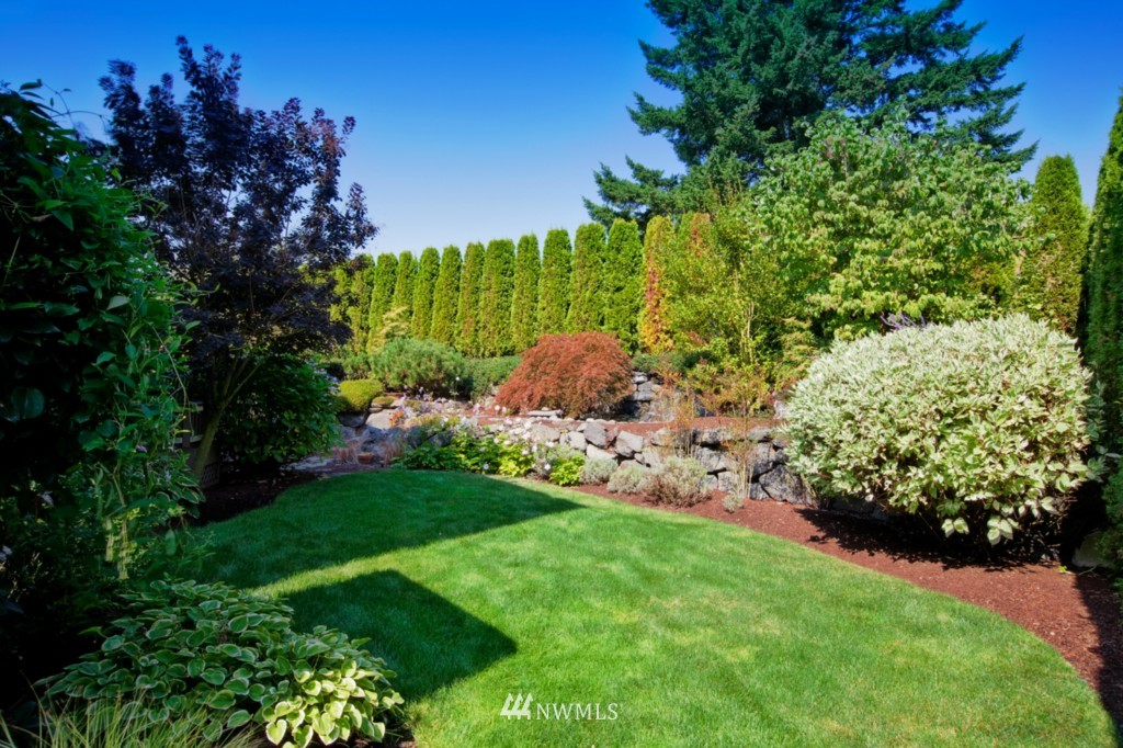 2118 Southeast 2nd Place Renton, WA 98056 - Photo 6 of 15