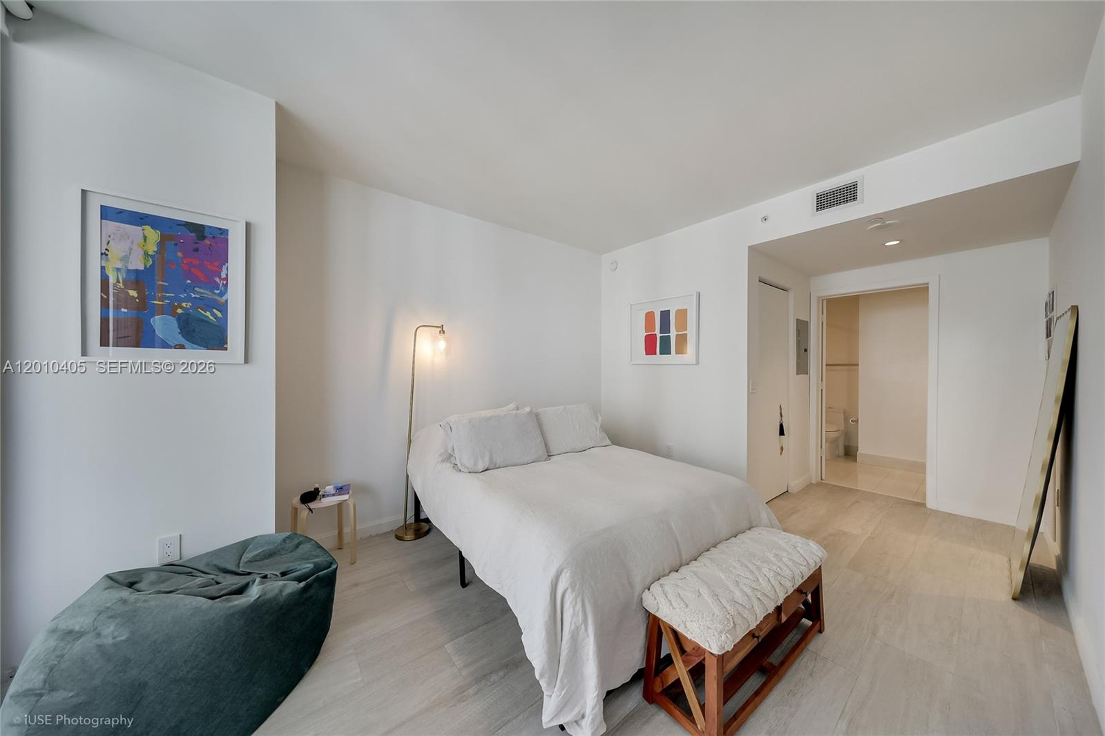 55 Southwest 9th Street, Unit 2109 Miami, FL 33130 - Photo 6 of 19