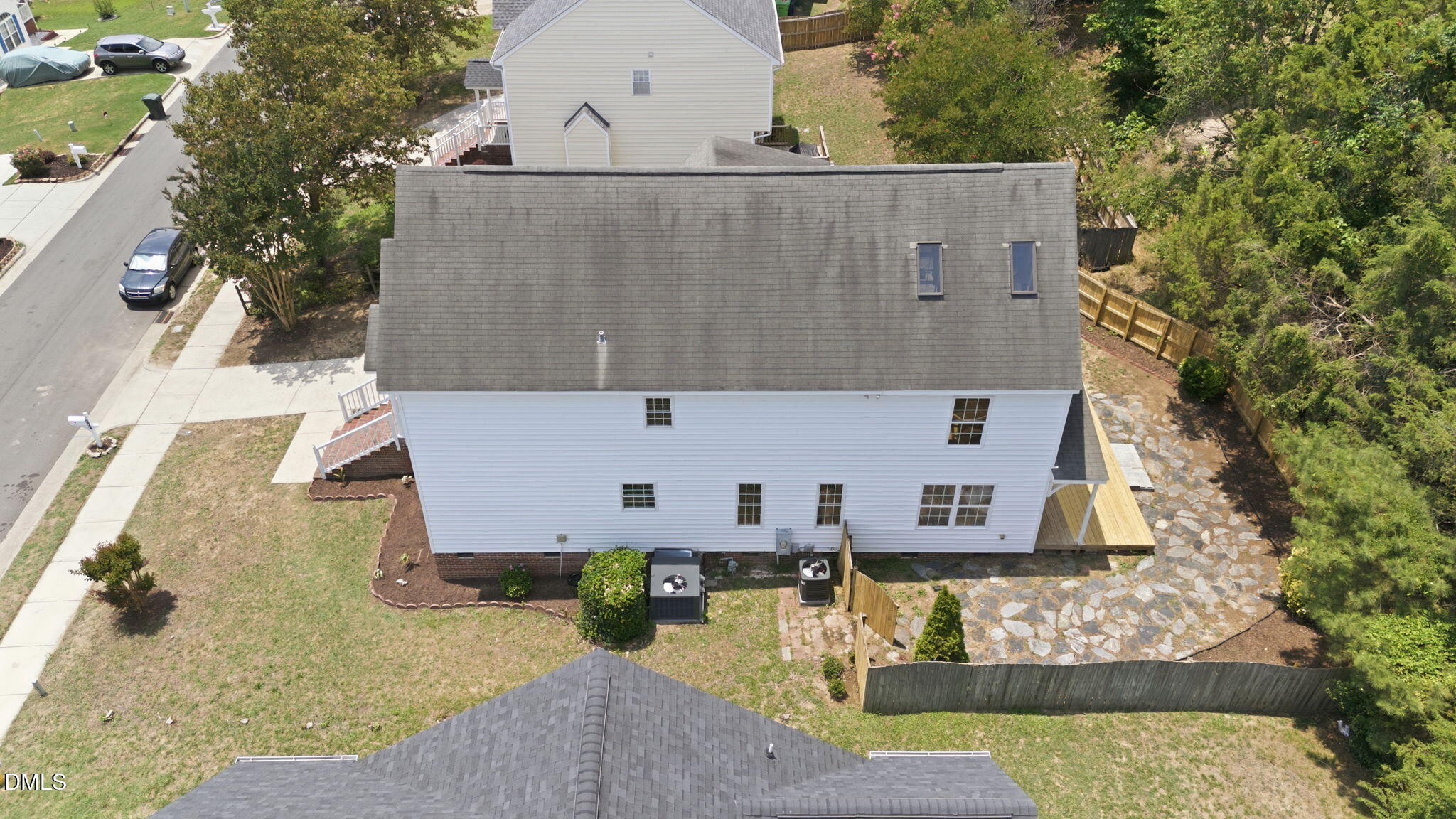 224 Cross Current Lane Raleigh, NC 27610 - Photo 8 of 33 10-web-or-mls-DJI_20260626134326_0926_D_