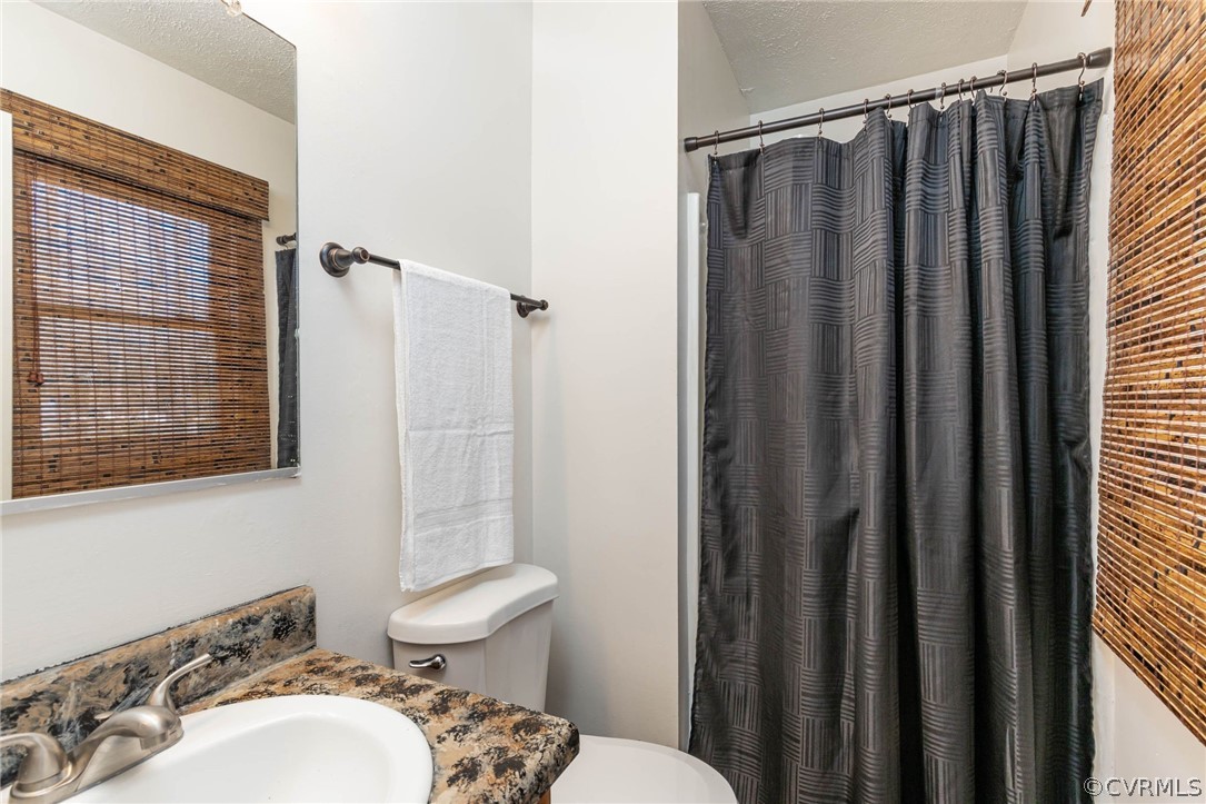 824 Marbleridge Road North Chesterfield, VA 23236 - Photo 11 of 16 Gallery Image 11