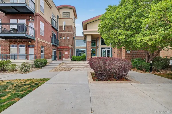 $325,000 | 10184 Park Meadows Drive, Unit 1206, Lone Tree, CO 80124