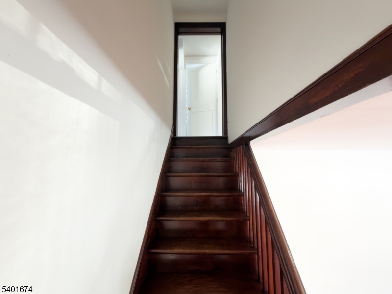 24 Hope Road Great Meadows, NJ 07838 - Photo 5 of 26 a view of entryway