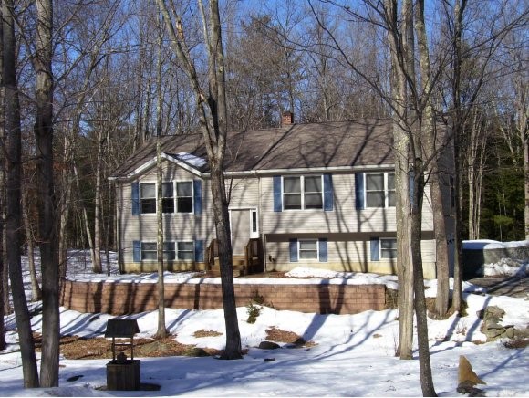 49 Darby Lane Rochester, NH 03839 - Photo 1 of 1