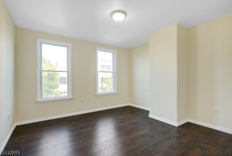 83 Summit Avenue, Unit 3A Summit, NJ 07901 - Photo 4 of 10