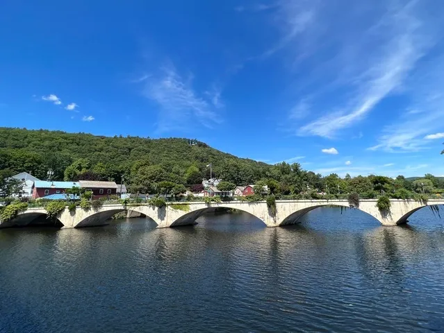 $395,000 | 10 Deerfield Avenue, Unit 2, Shelburne, MA 01370