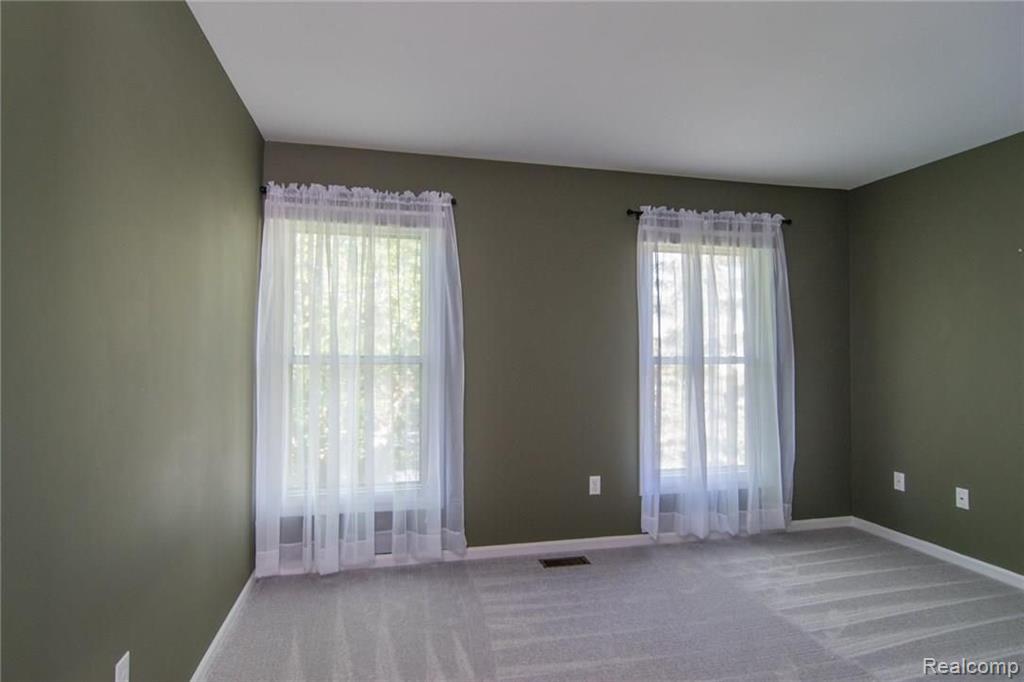 3055 Lexham Lane Rochester Hills, MI 48309 - Photo 26 of 35