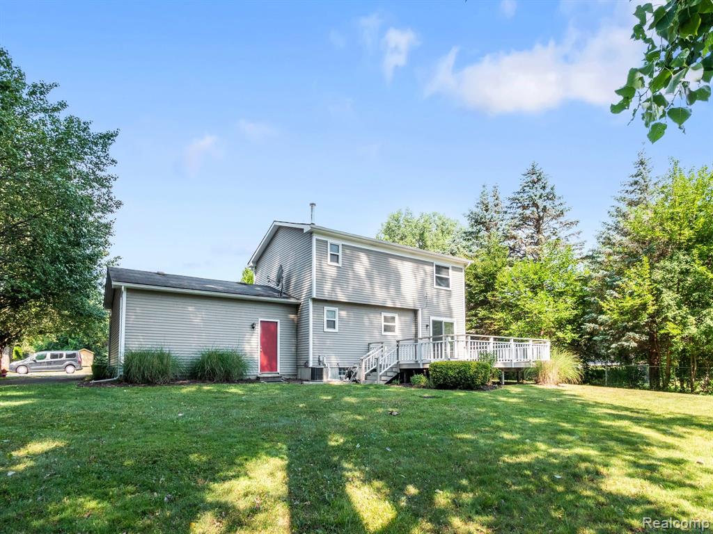 3911 Donaldson Road Rochester Hills, MI 48307 - Photo 33 of 36