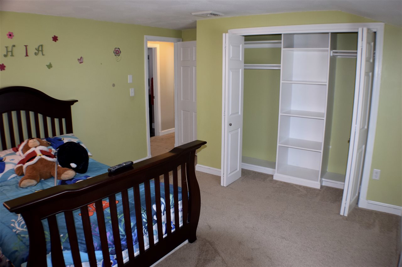 141 Robinson Road Hudson, NH 03051 - Photo 29 of 40 Gallery Image 29
