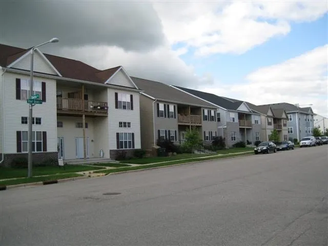 $3,150 | 8101 Starr Grass Drive, Madison, WI 53719