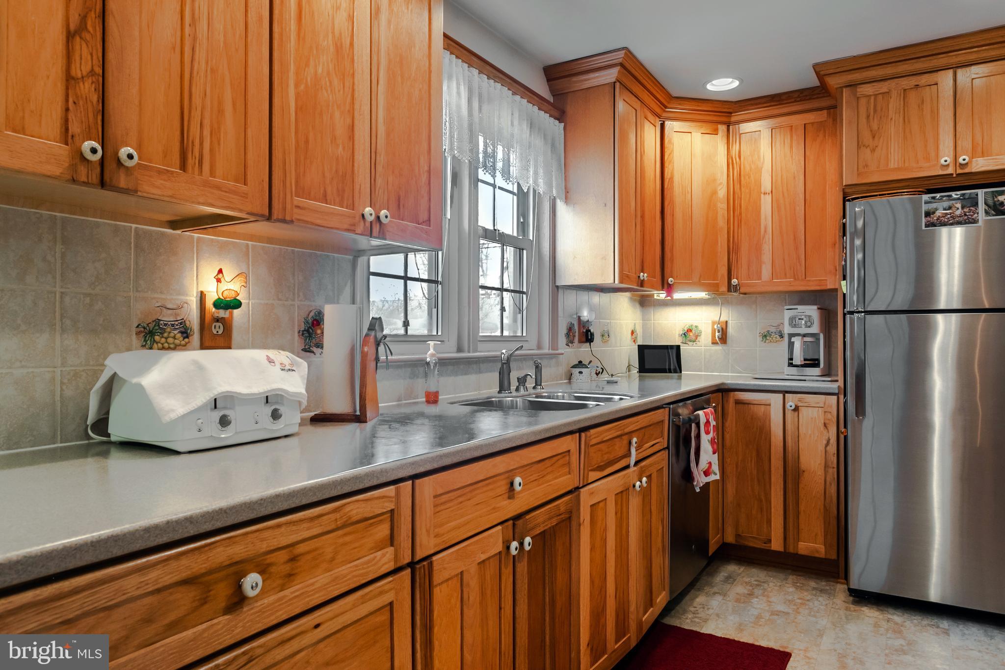 36 North Pennell Road Media, PA 19063 - Photo 14 of 39