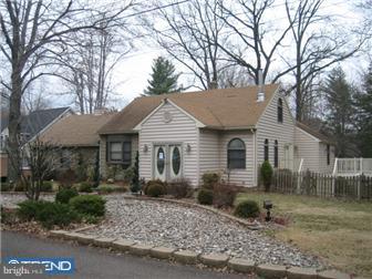 523 Pinney Road Huntingdon Valley, PA 19006 - Photo 1 of 3 Exterior Side