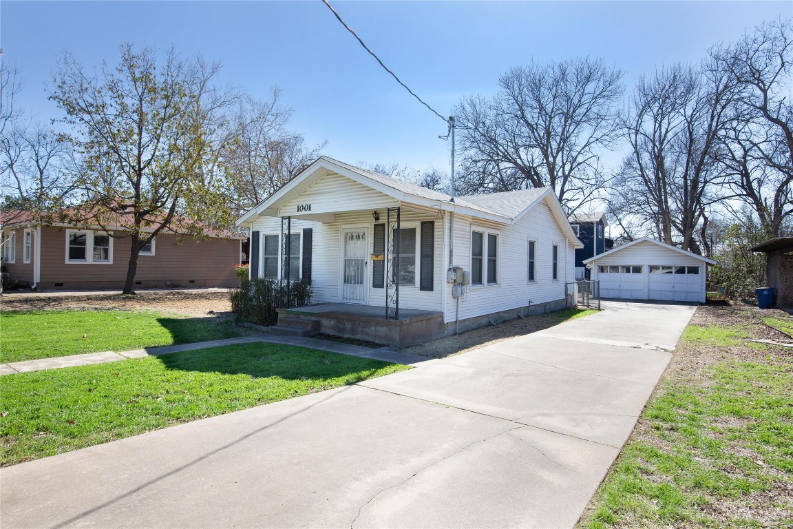 1001 Ruth Avenue Austin, TX 78757 - Photo 1 of 1