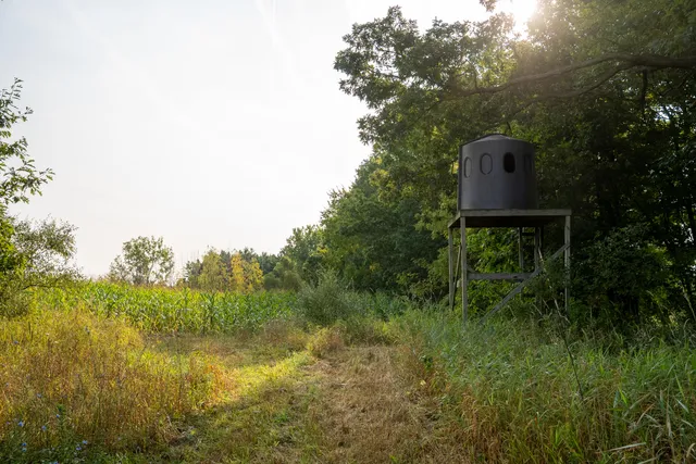 $999,000 | 2681 Hadley Road, Lapeer, MI 48446