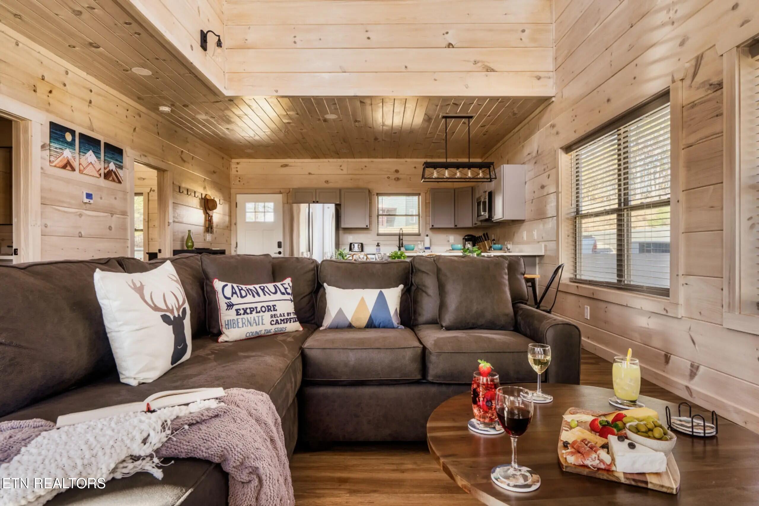 2852 Sequoia Road Pigeon Forge, TN 37863 - Photo 12 of 60 13A