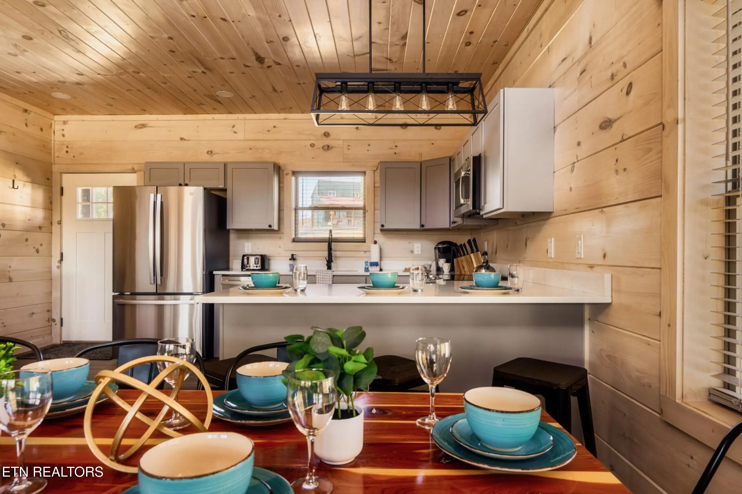 2852 Sequoia Road Pigeon Forge, TN 37863 - Photo 15 of 60 19A