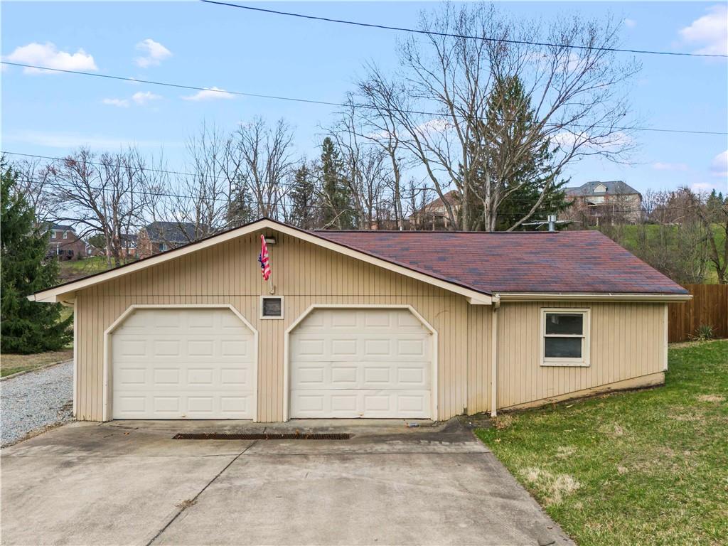 226 Brookwood Road Venetia, PA 15367 - Photo 33 of 39 Detached Garage 226 Brookwood Rd
