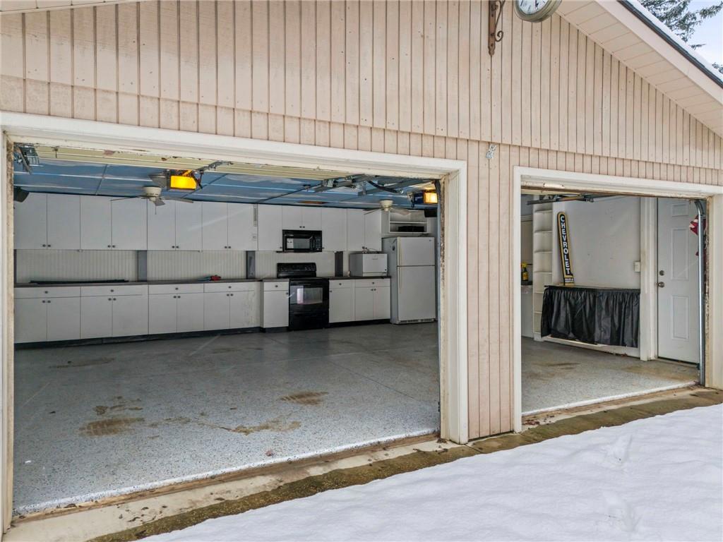 226 Brookwood Road Venetia, PA 15367 - Photo 34 of 39 Garage 226 Brookwood Road