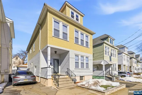 $2,200 | 44 Piaget Avenue, Unit 1, Clifton, NJ 07011