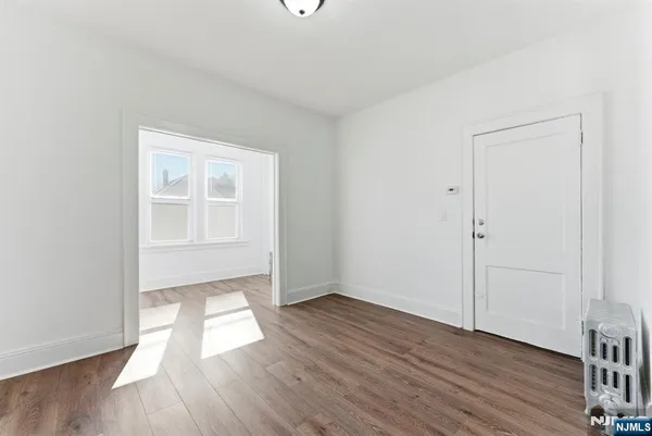 $2,200 | 44 Piaget Avenue, Unit 1, Clifton, NJ 07011