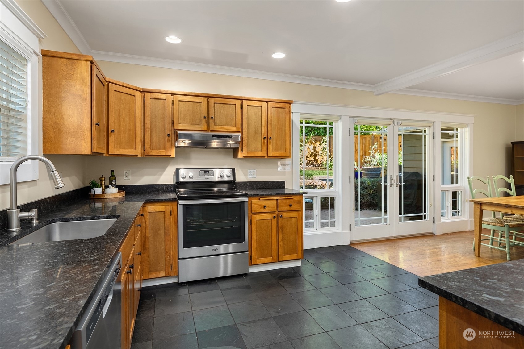 7316 Blake Place Southwest Seattle, WA 98136 - Photo 19 of 40 Gallery Image 19