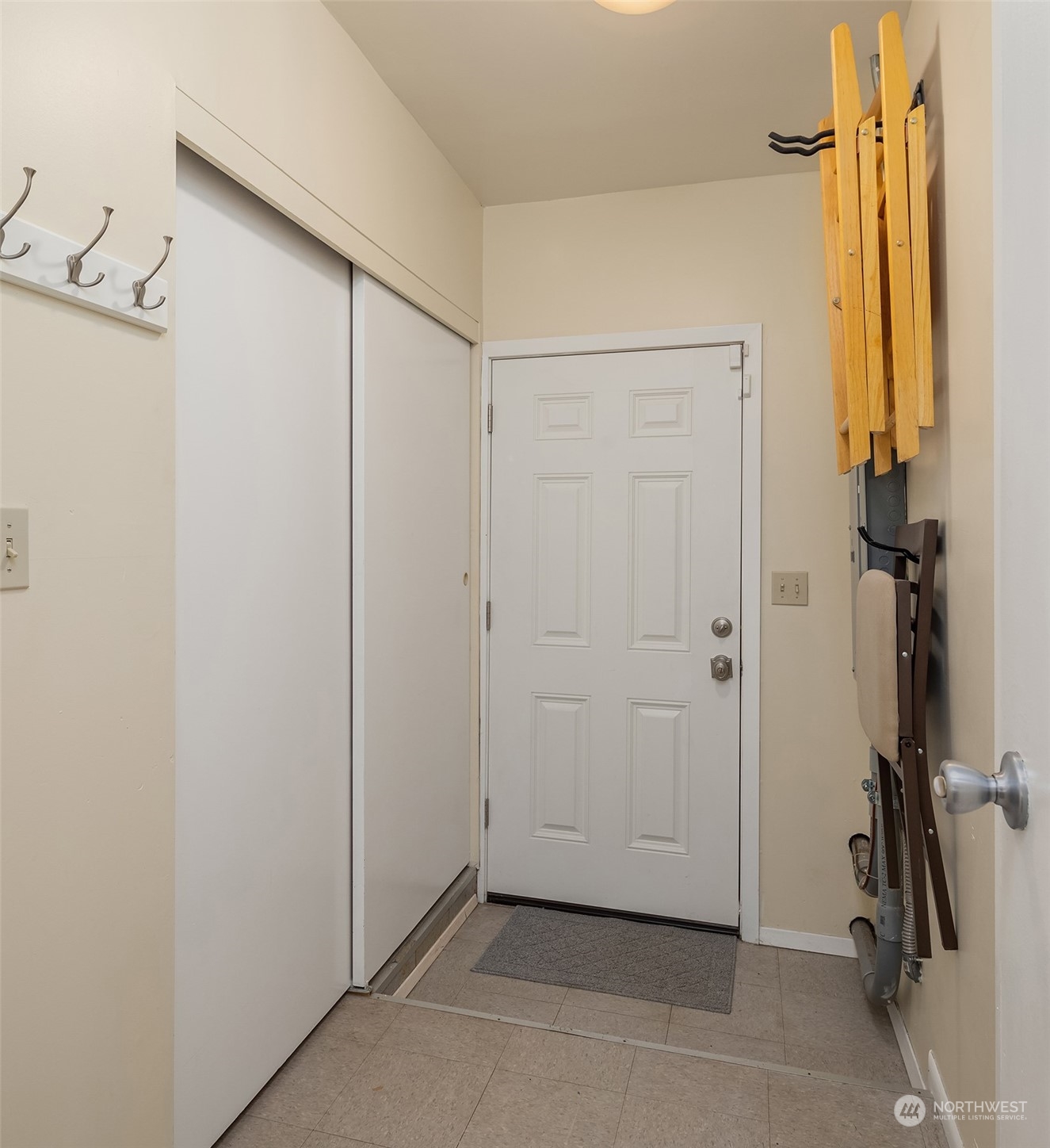 7316 Blake Place Southwest Seattle, WA 98136 - Photo 34 of 40 Gallery Image 34