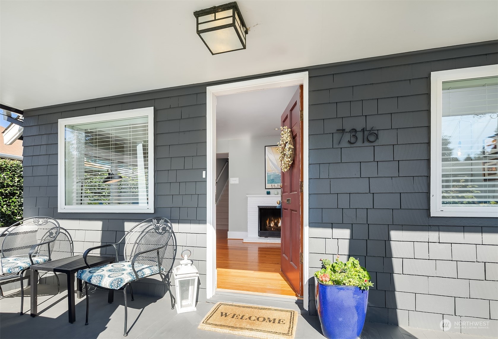 7316 Blake Place Southwest Seattle, WA 98136 - Photo 5 of 40 Gallery Image 5