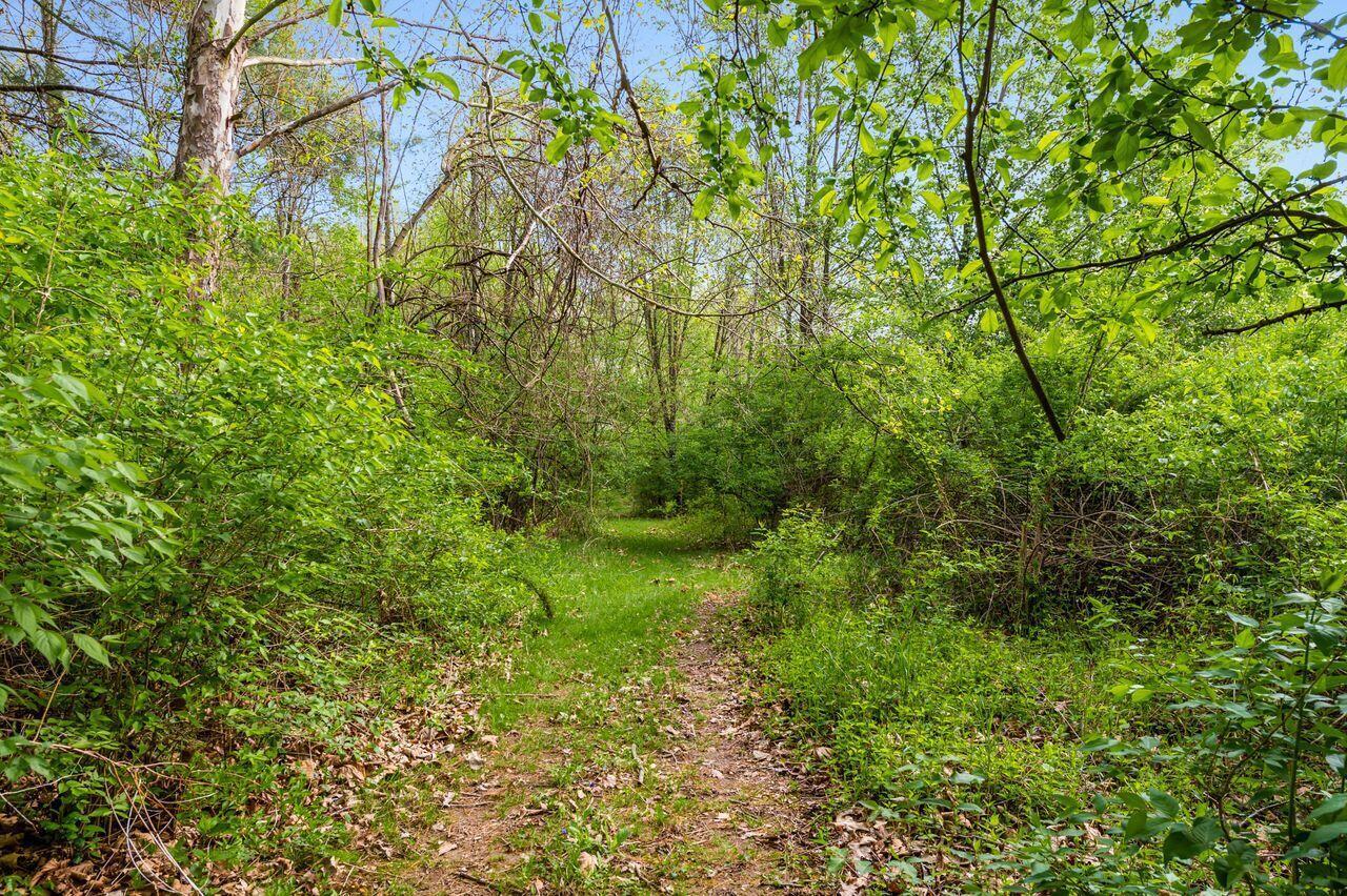 1525 Refugee Road Pickerington, OH 43147 - Photo 33 of 33 Walking Path