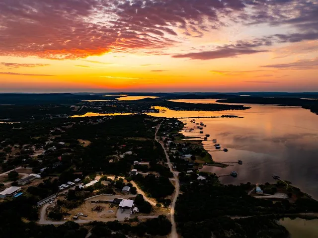 a view of an ocean view