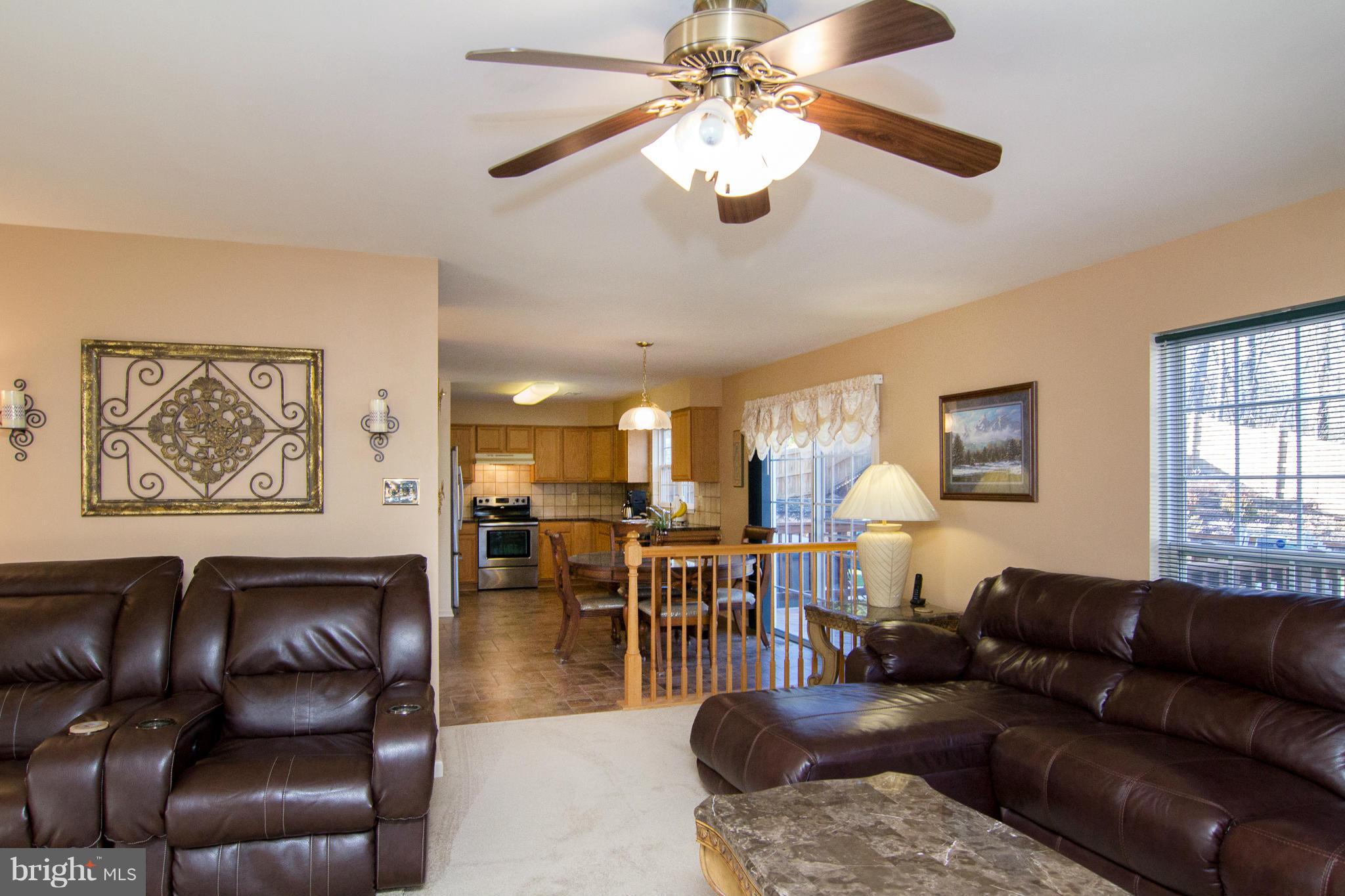 6312 Patuxent Quarter Road Hanover, MD 21076 - Photo 8 of 29 Family Room - Great Space to Entertain