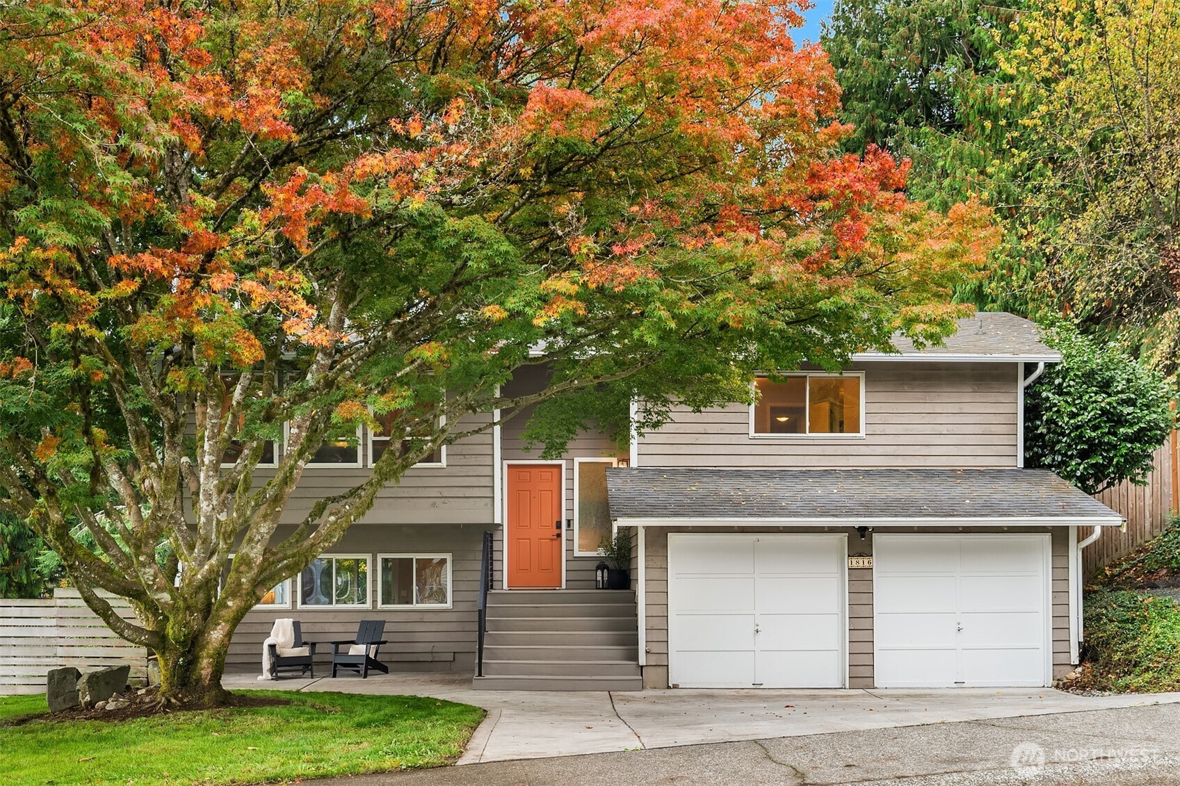 1816 171st Place Southeast Bothell, WA 98012 - Photo 1 of 40 Gallery Image 1