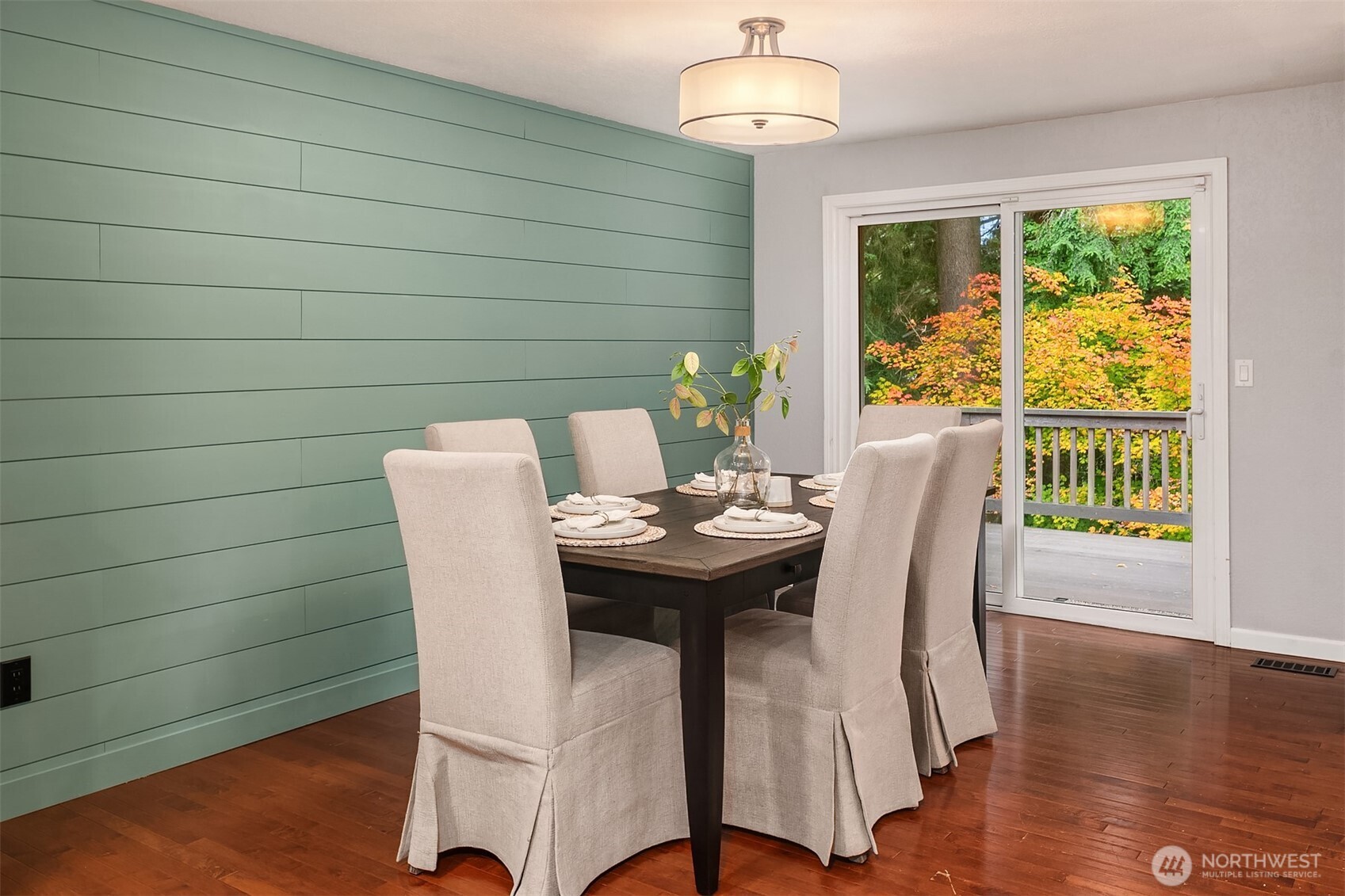 1816 171st Place Southeast Bothell, WA 98012 - Photo 11 of 40 Gallery Image 11