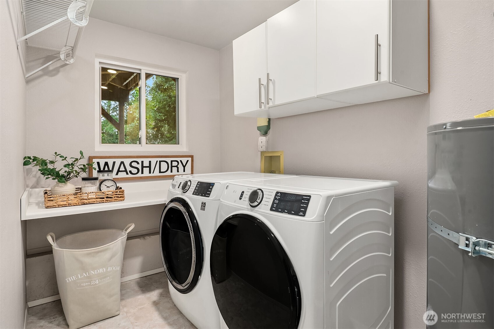 1816 171st Place Southeast Bothell, WA 98012 - Photo 26 of 40 Gallery Image 26