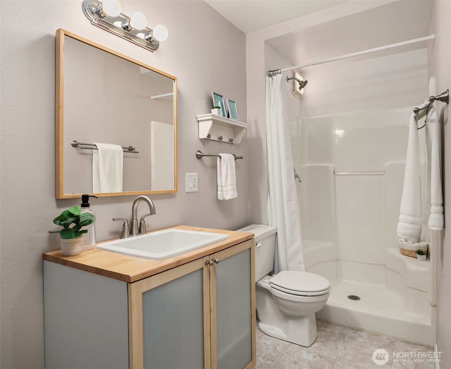 1816 171st Place Southeast Bothell, WA 98012 - Photo 29 of 40 Gallery Image 29