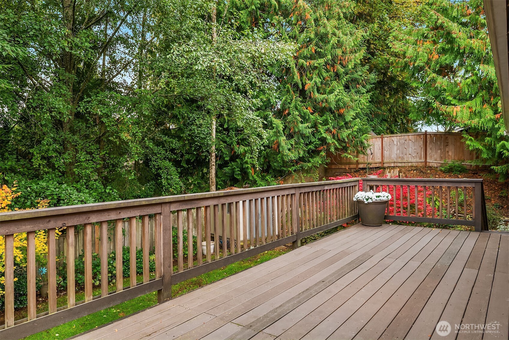 1816 171st Place Southeast Bothell, WA 98012 - Photo 32 of 40 Gallery Image 32