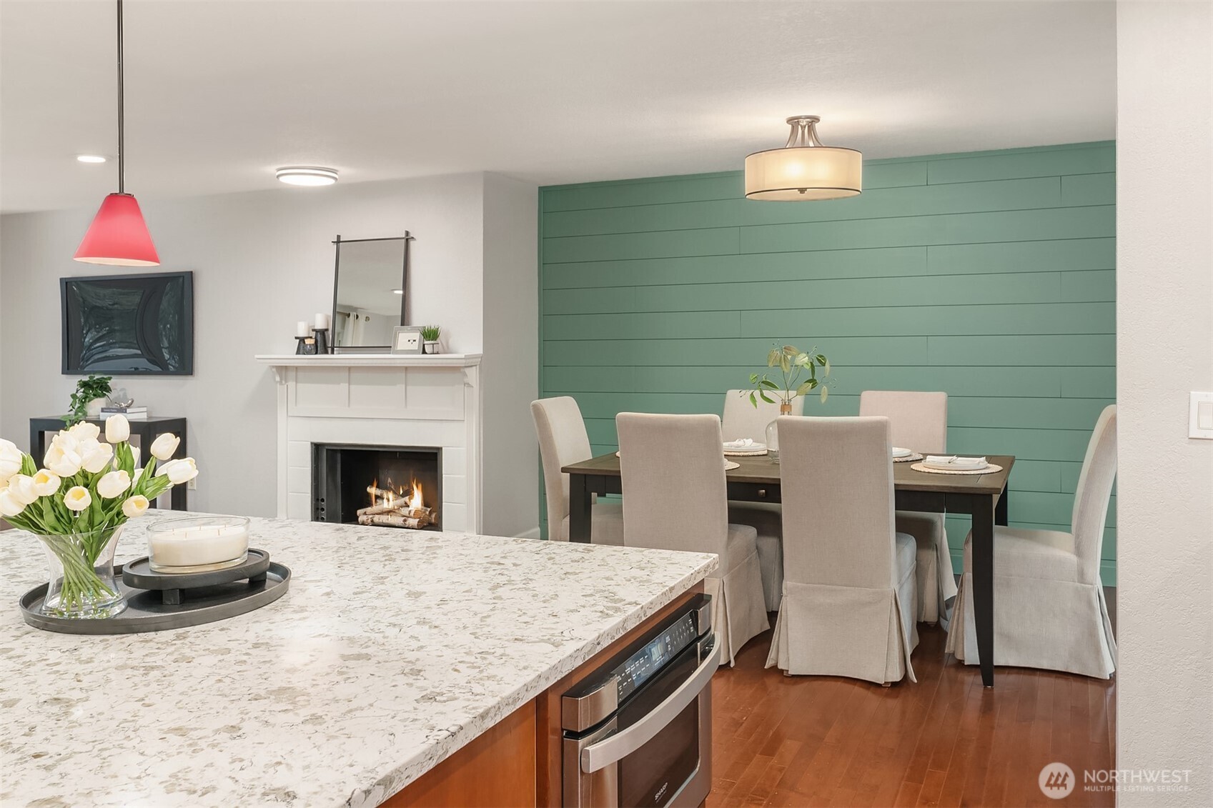 1816 171st Place Southeast Bothell, WA 98012 - Photo 10 of 40 Gallery Image 10